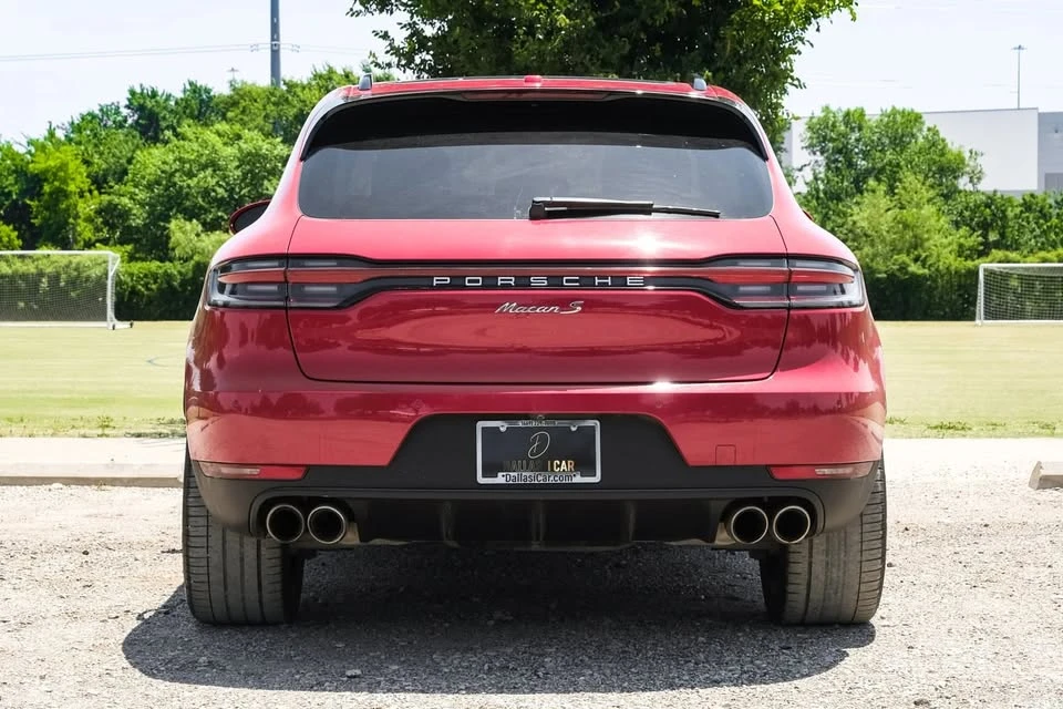 2020 Porsche Macan - Image 9 of 20
