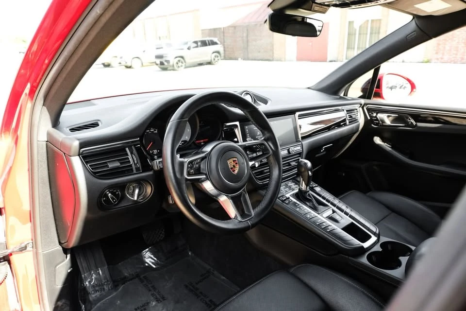 2020 Porsche Macan - Image 3 of 20