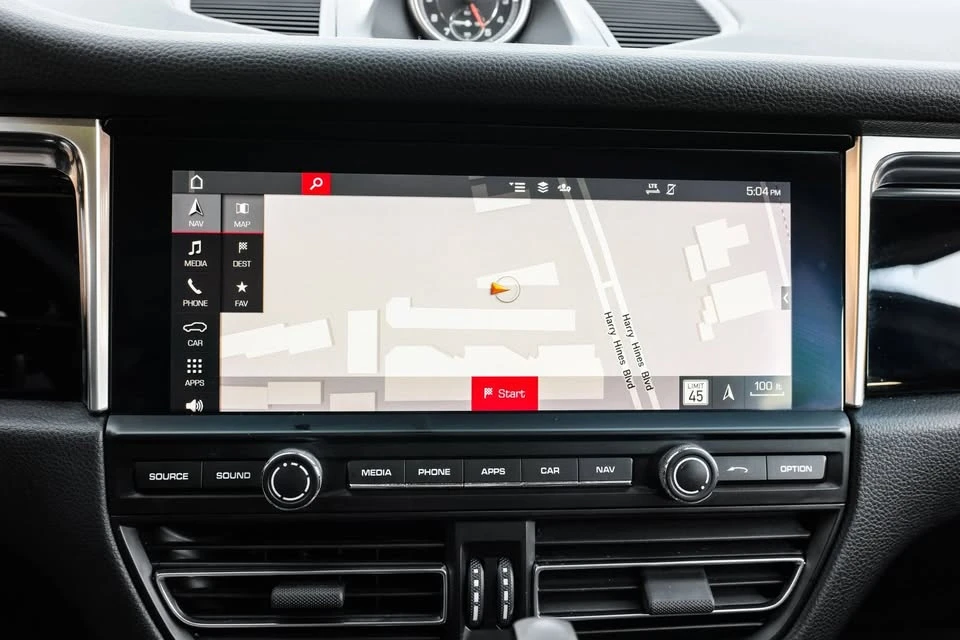 2020 Porsche Macan - Image 20 of 20