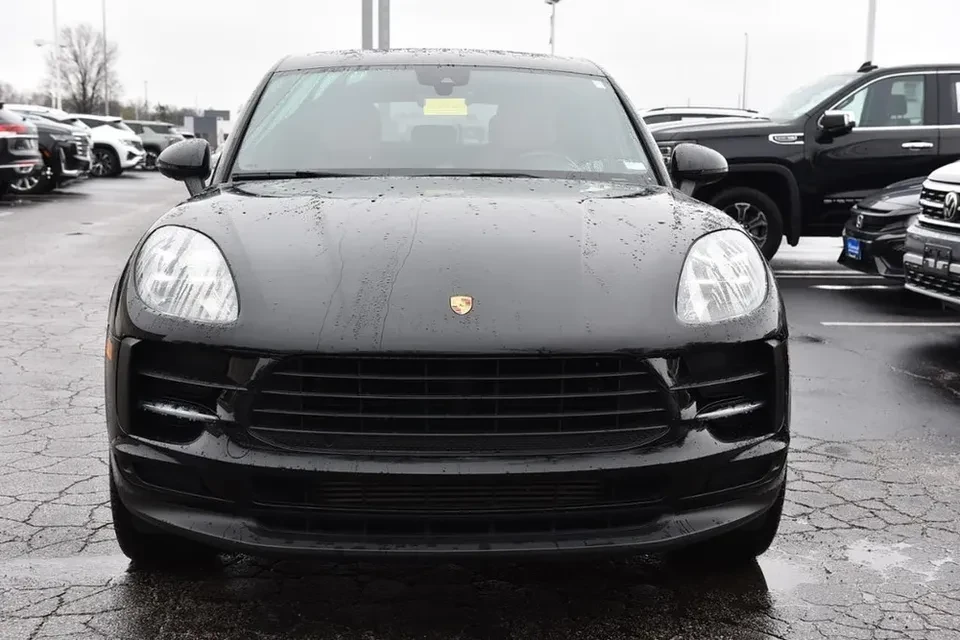 2020 Porsche Macan - Image 2 of 5