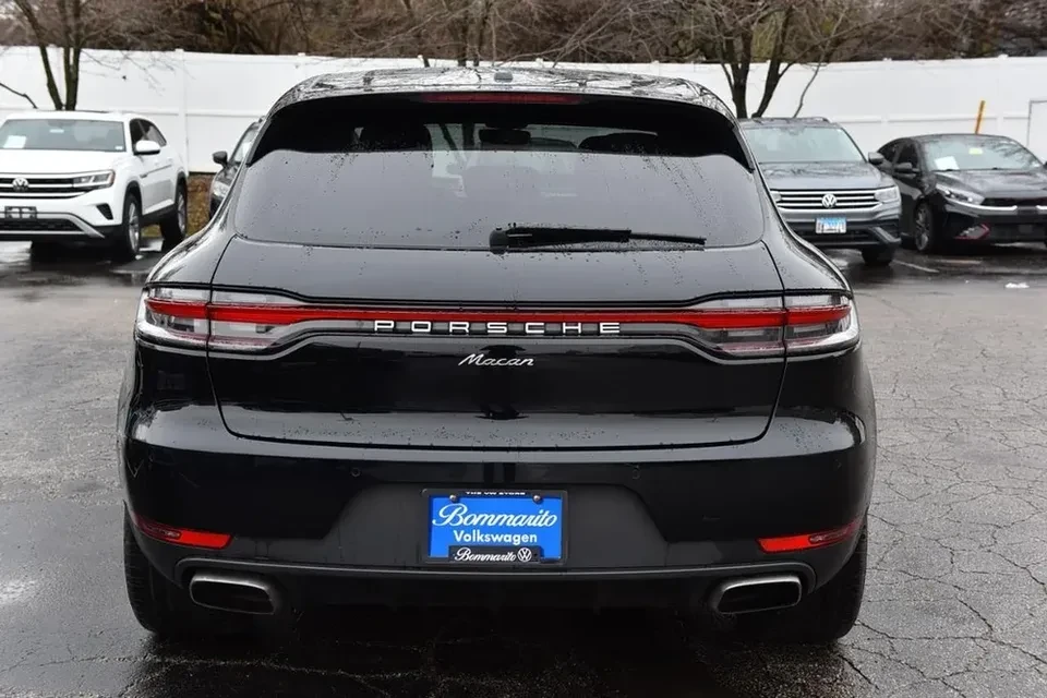 2020 Porsche Macan - Image 4 of 5