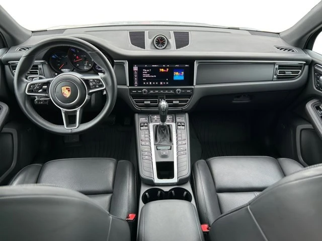 2020 Porsche Macan T - Image 7 of 9