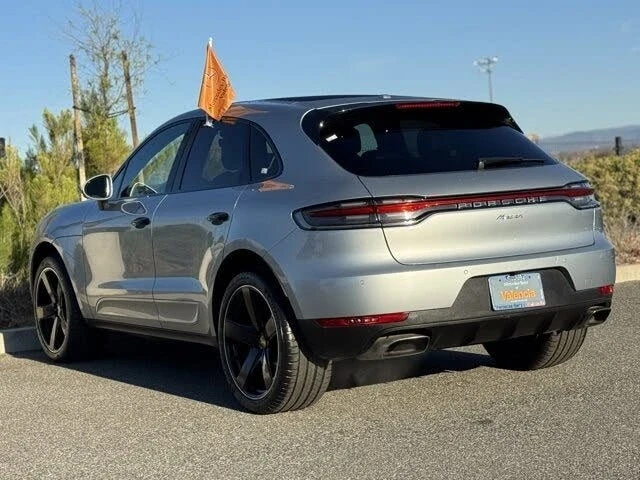2020 Porsche Macan - Image 9 of 19