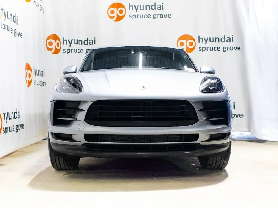 2020 Porsche Macan - Image 2 of 11