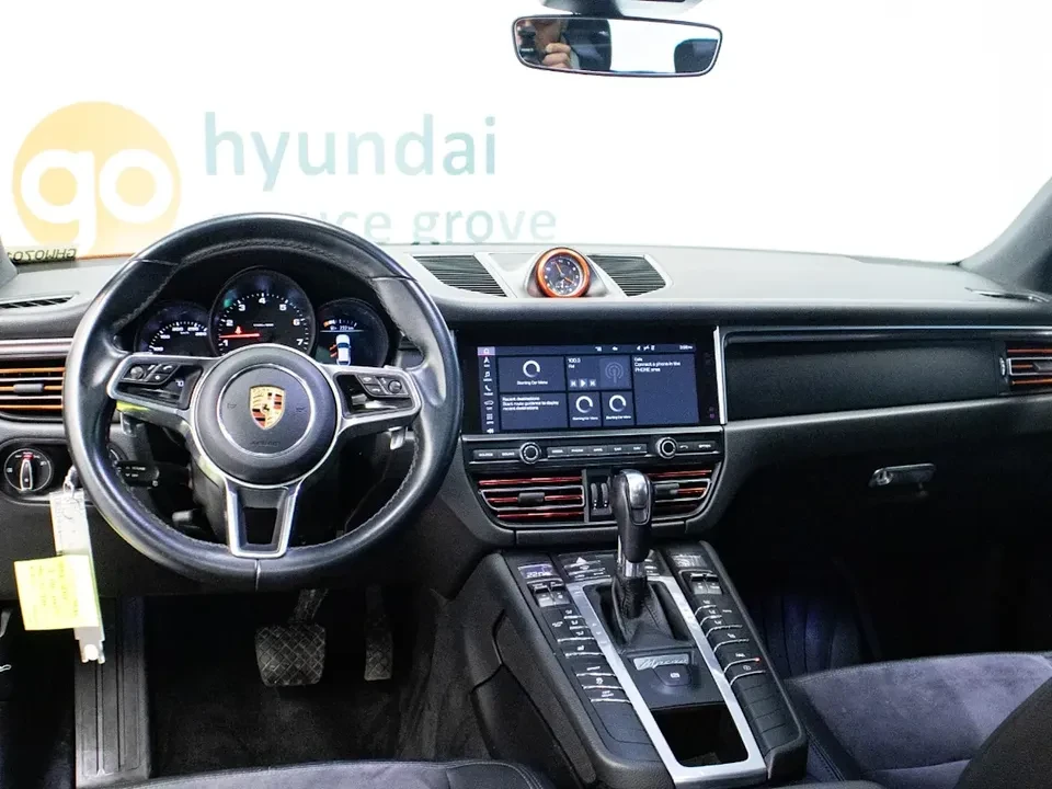 2020 Porsche Macan - Image 6 of 11