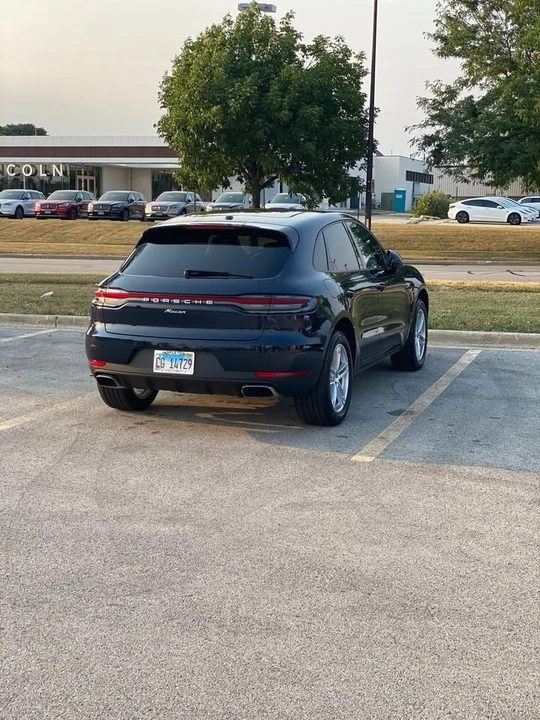 2020 Porsche Macan - Image 2 of 10