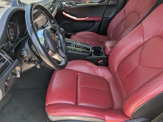 2020 Porsche Macan - Image 7 of 19