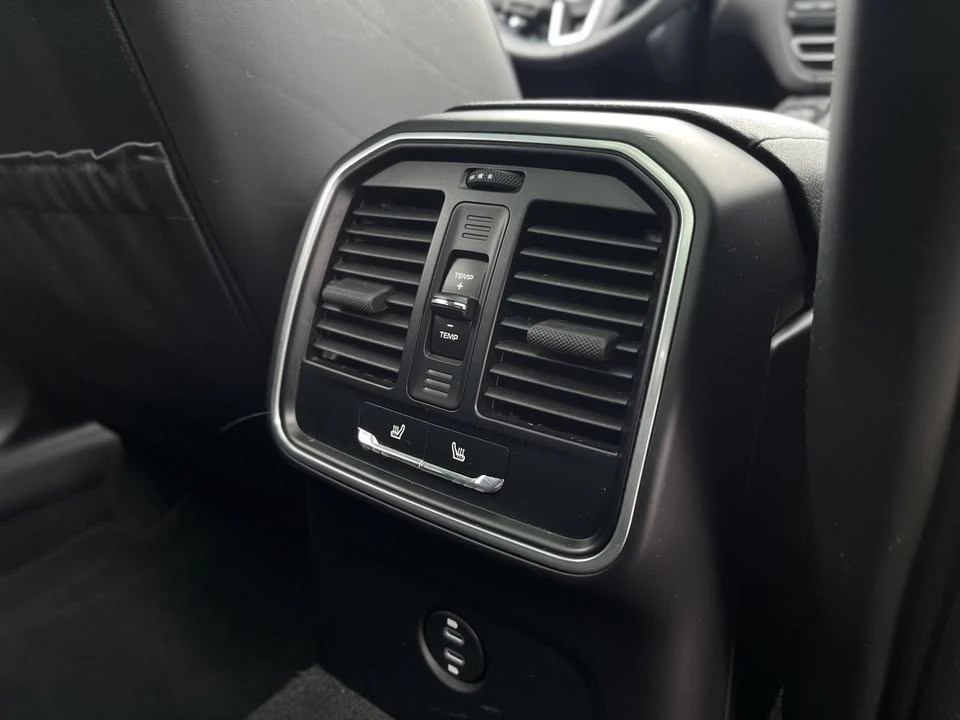 2020 Porsche Macan - Image 12 of 12