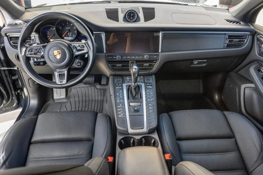 2020 Porsche Macan GTS - Image 3 of 8