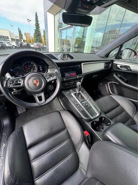 2020 Porsche Macan - Image 8 of 13