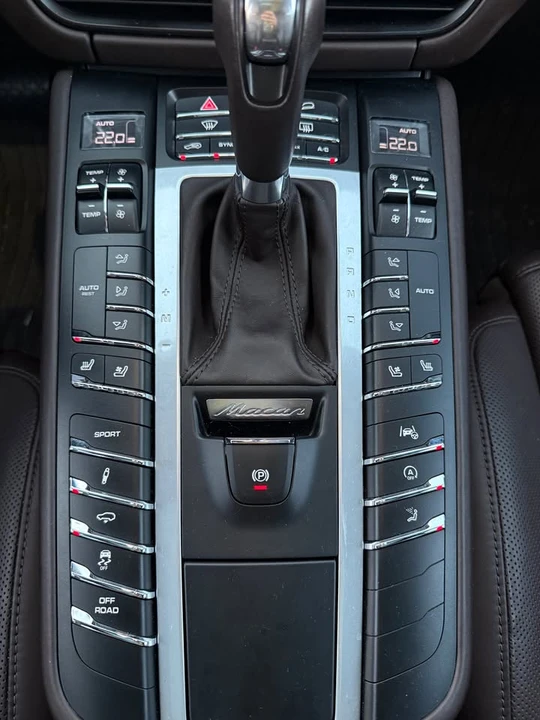 2020 Porsche Macan S - Image 12 of 18