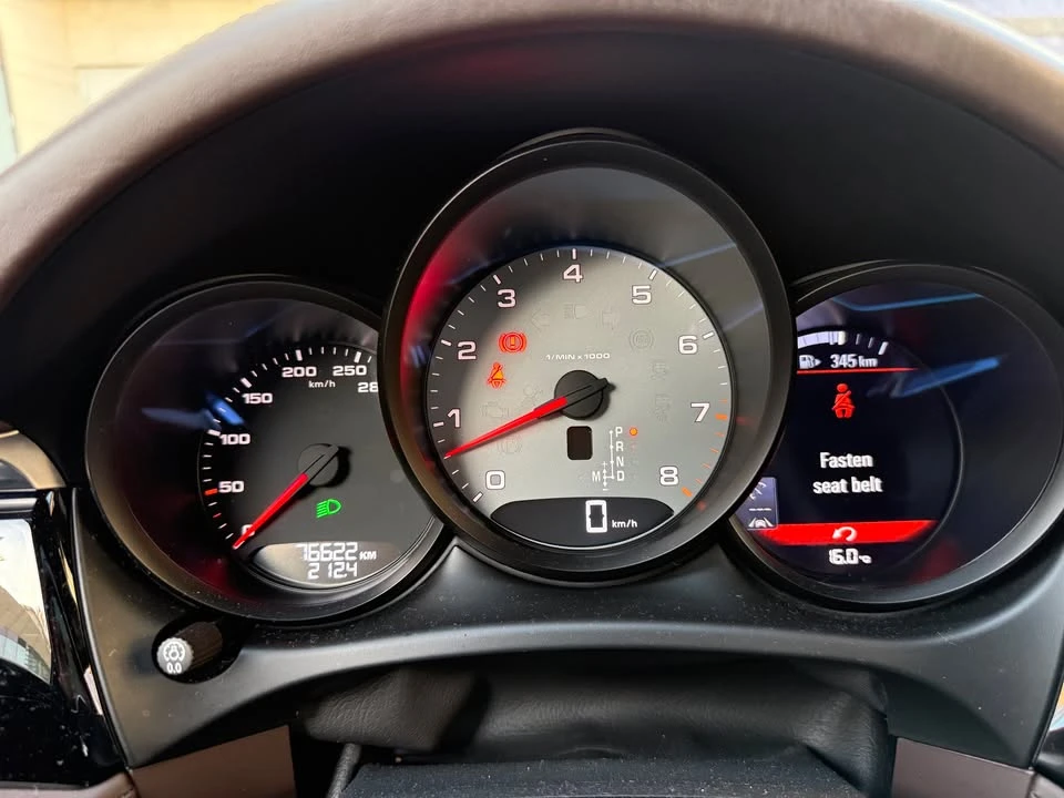 2020 Porsche Macan S - Image 9 of 18