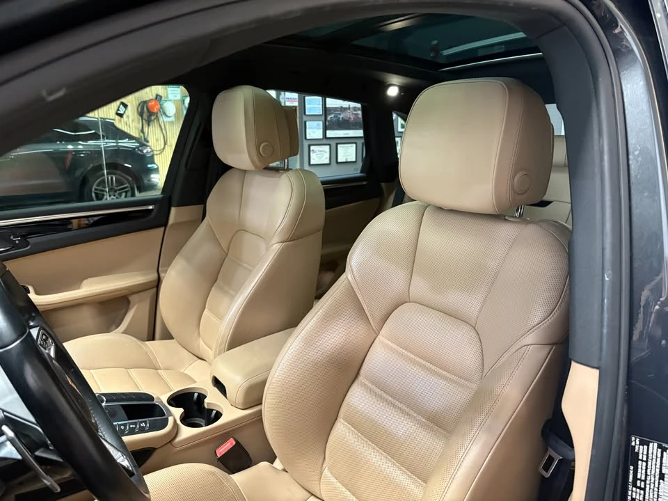 2020 Porsche Macan S - Image 7 of 20