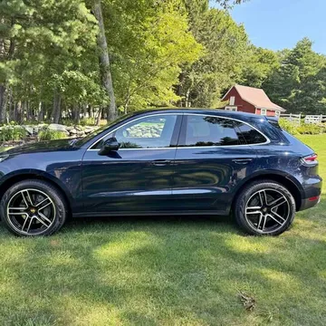 2020 Porsche Macan S
