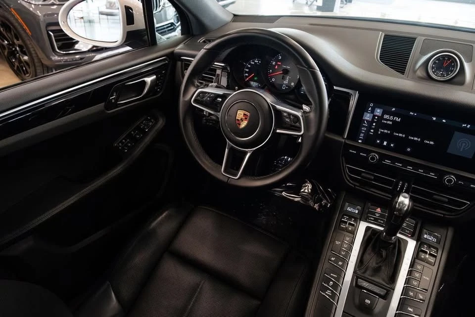 2020 Porsche Macan S - Image 10 of 20