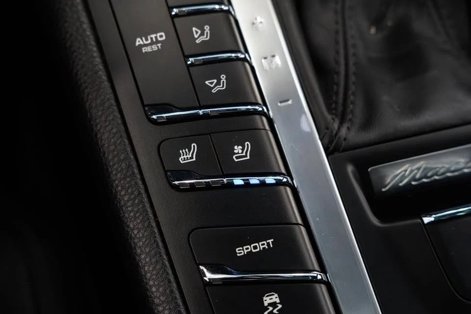 2020 Porsche Macan S - Image 14 of 20