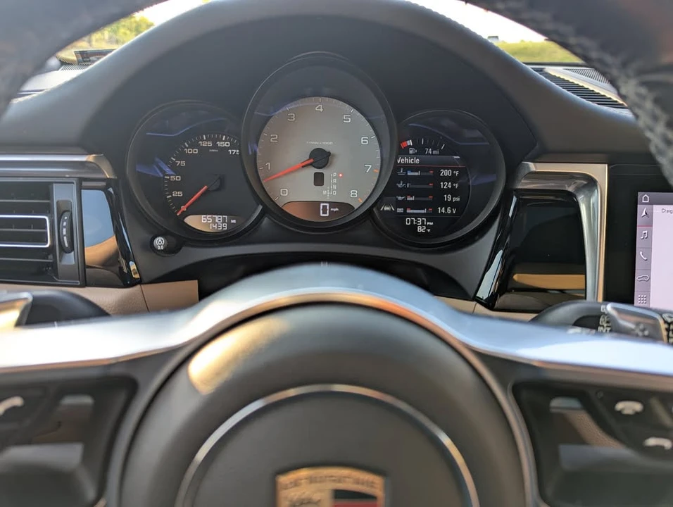 2020 Porsche Macan S - Image 9 of 20