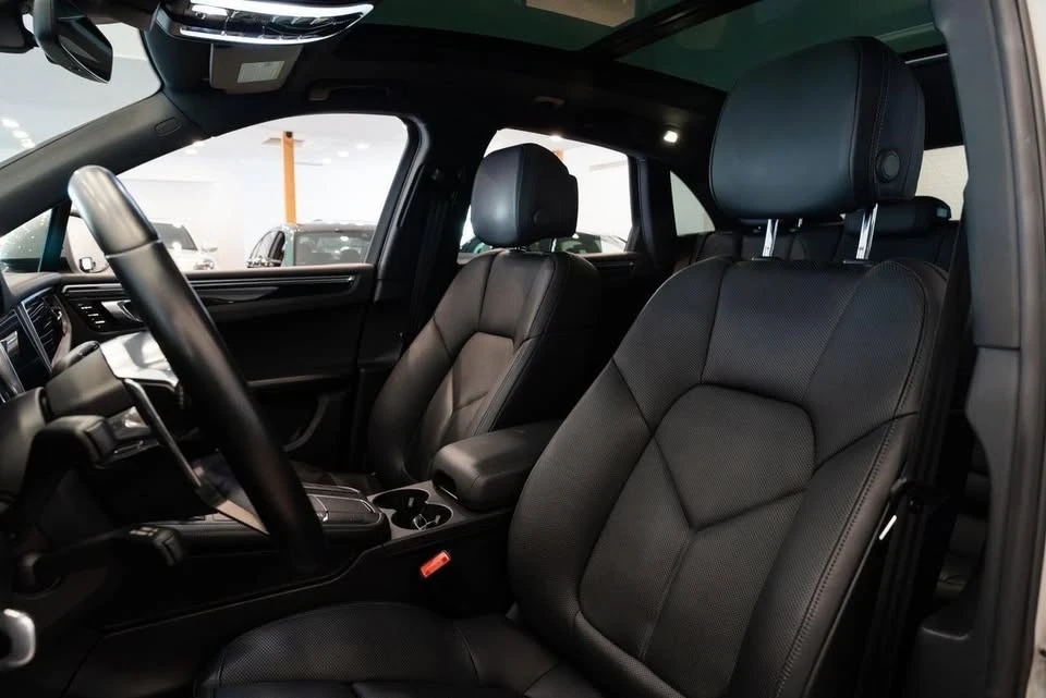 2020 Porsche Macan S - Image 18 of 20