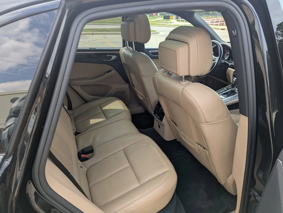 2020 Porsche Macan S - Image 16 of 20