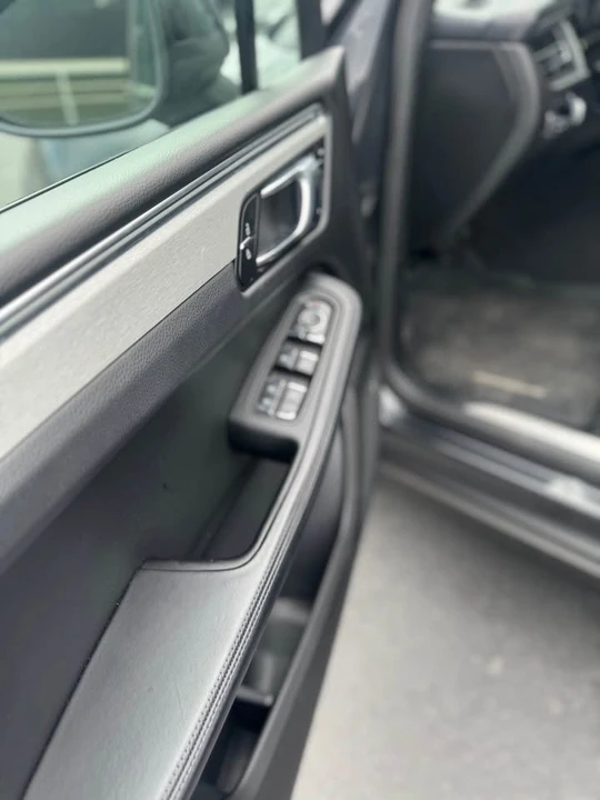 2020 Porsche Macan S - Image 10 of 13