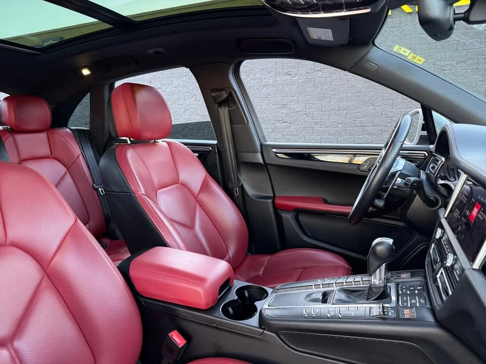 2020 Porsche Macan S - Image 18 of 19