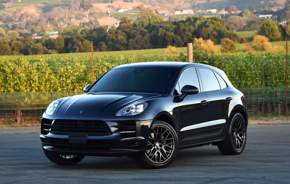 2020 Porsche Macan S - Image 2 of 20