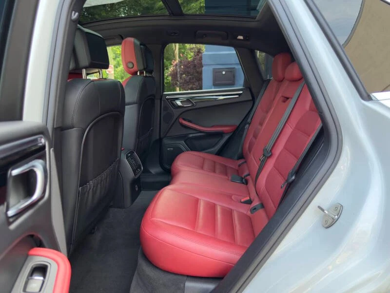 2020 Porsche Macan S - Image 16 of 20