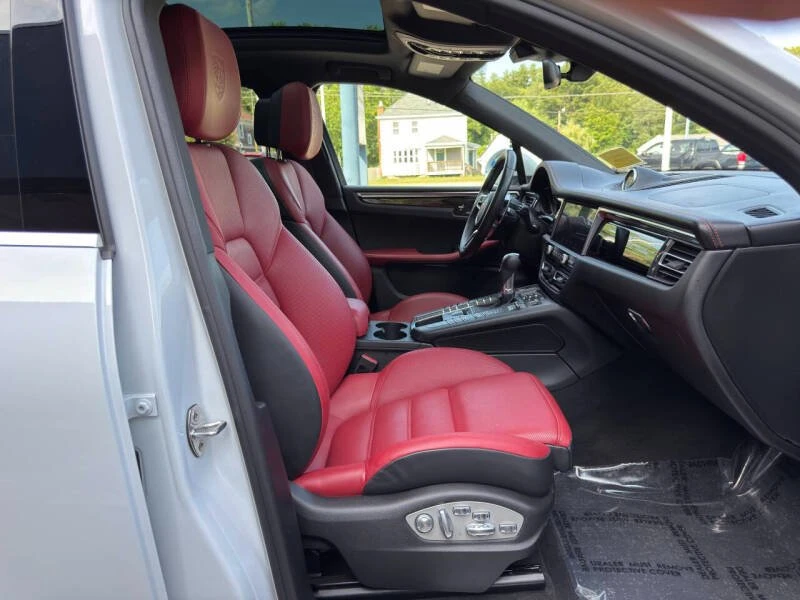 2020 Porsche Macan S - Image 12 of 20