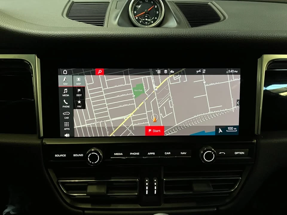 2020 Porsche Macan S - Image 11 of 16