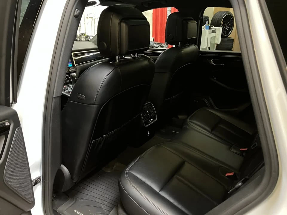 2020 Porsche Macan S - Image 15 of 16