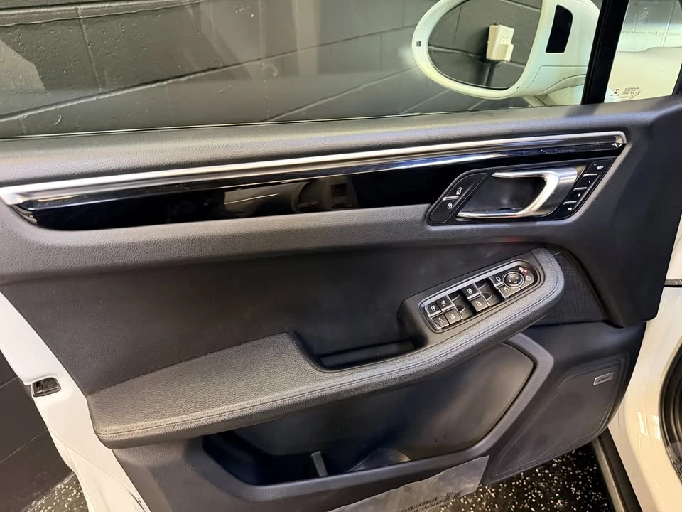 2020 Porsche Macan S - Image 9 of 20