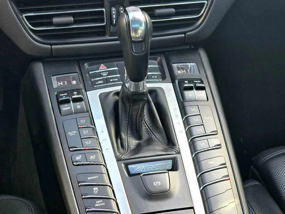 2020 Porsche Macan S - Image 17 of 20
