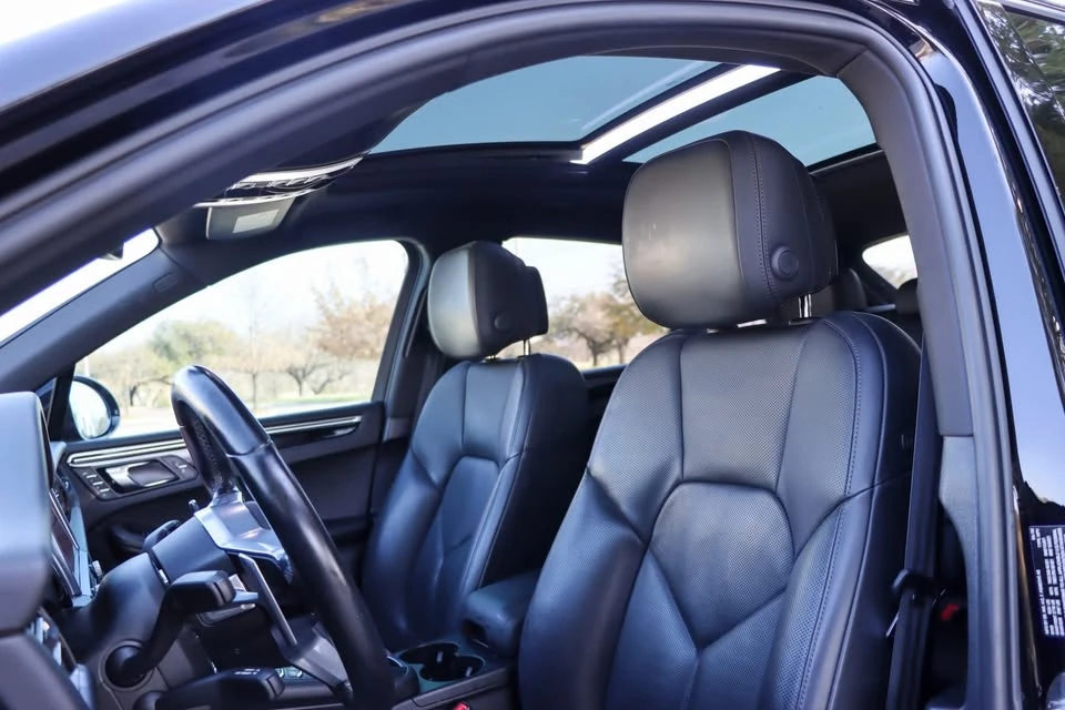 2020 Porsche Macan T - Image 7 of 20