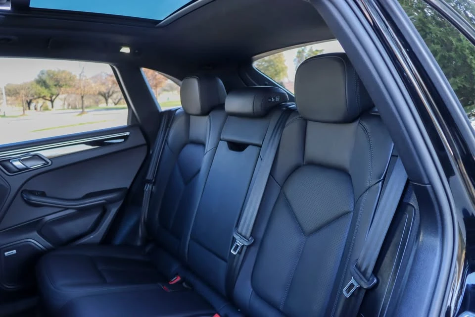 2020 Porsche Macan T - Image 8 of 20
