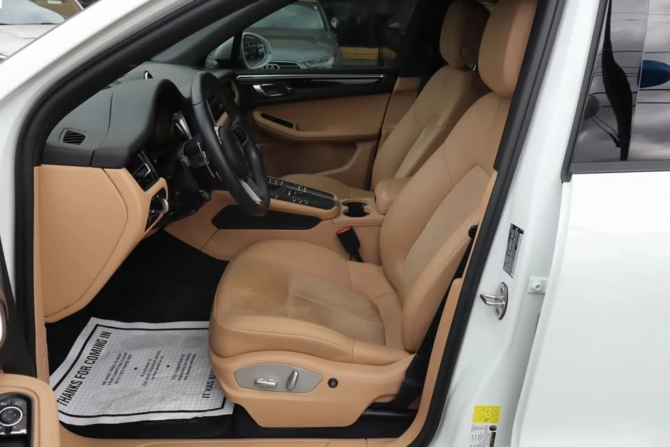 2020 Porsche Macan Turbo - Image 6 of 20