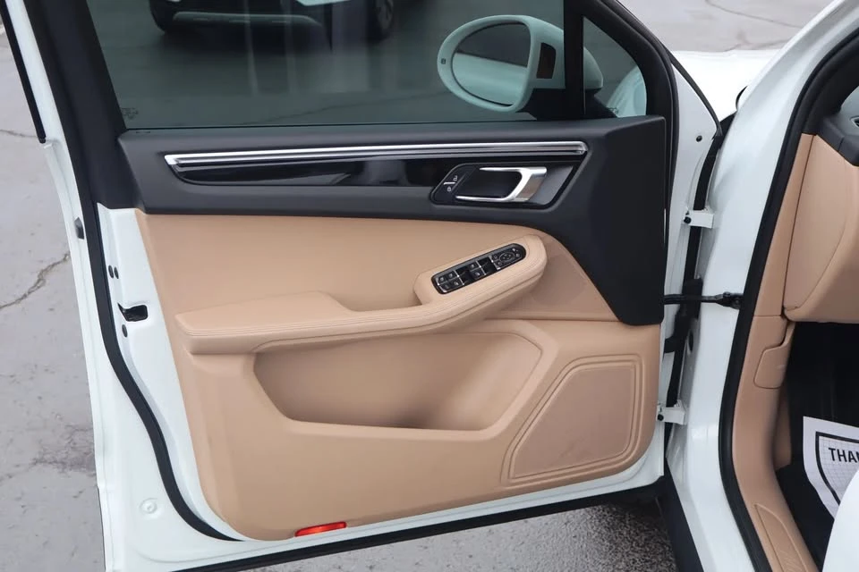2020 Porsche Macan Turbo - Image 5 of 20