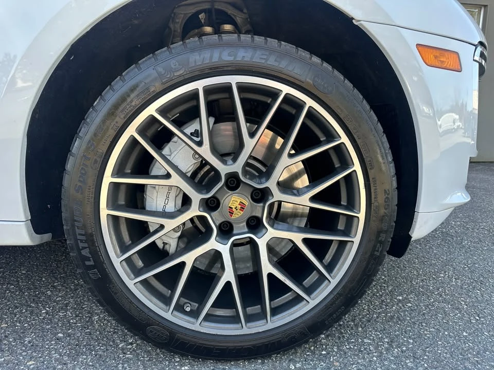 2020 Porsche Macan Turbo - Image 20 of 20