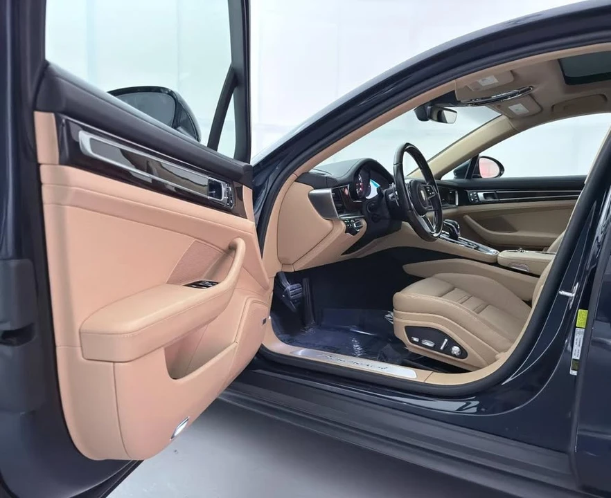 2020 Porsche 971 Panamera - Image 13 of 20