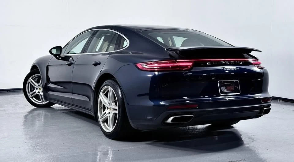 2020 Porsche 971 Panamera - Image 9 of 20