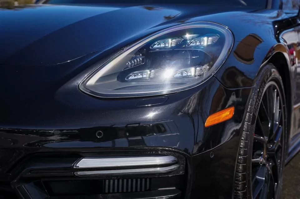2020 Porsche 971 Panamera - Image 6 of 20