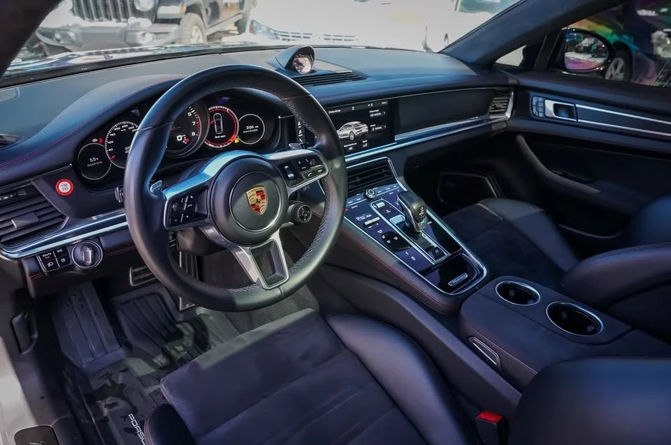 2020 Porsche 971 Panamera - Image 12 of 20