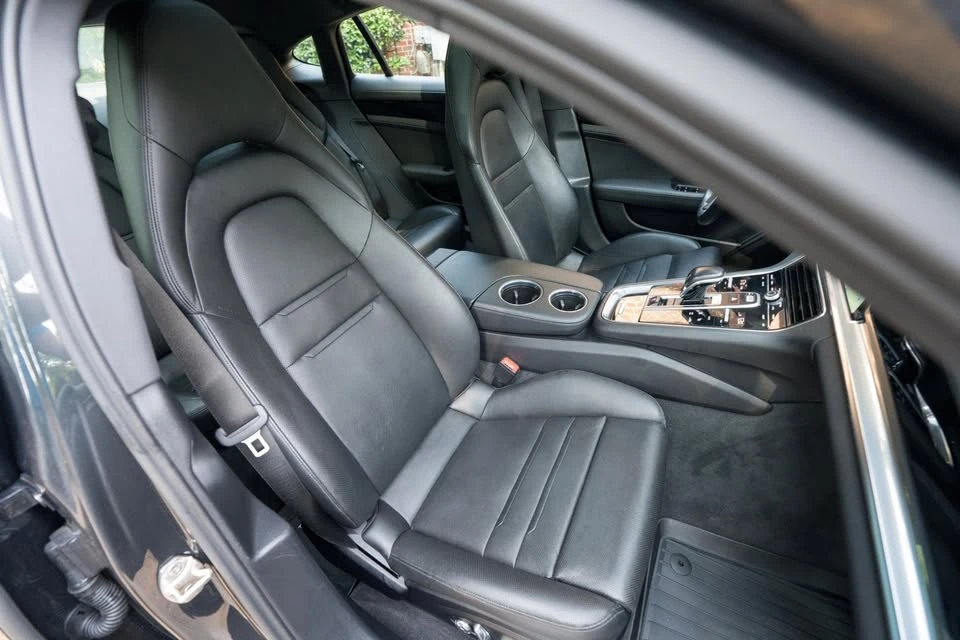 2020 Porsche 971 Panamera S - Image 2 of 9