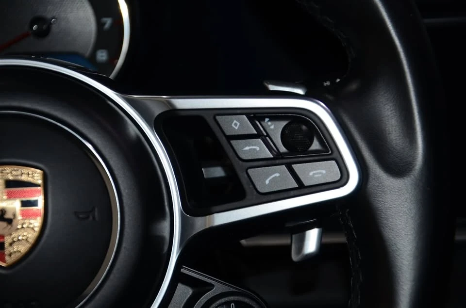 2020 Porsche 971 Panamera - Image 19 of 20