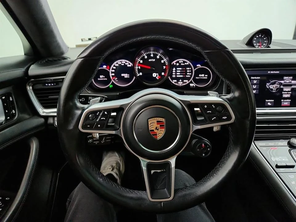 2020 Porsche 971 Panamera - Image 17 of 19