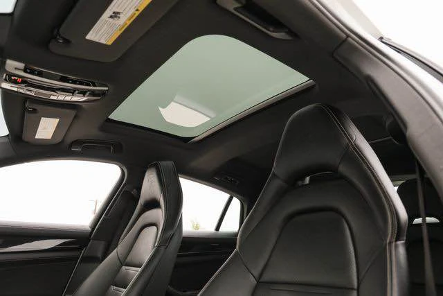 2020 Porsche 971 Panamera - Image 9 of 19