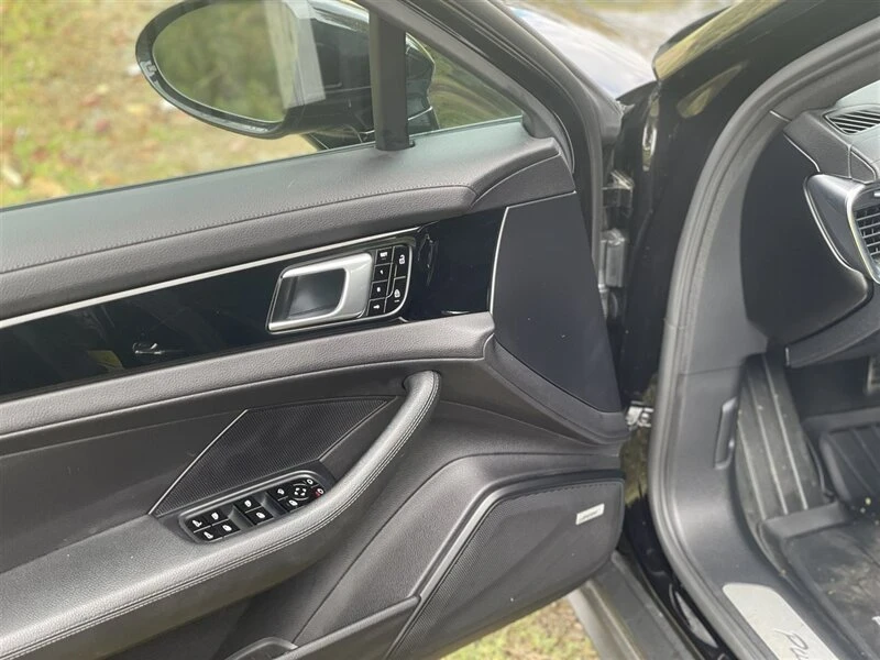 2020 Porsche 971 Panamera - Image 12 of 15