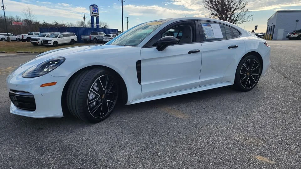2020 Porsche 971 Panamera - Image 2 of 9