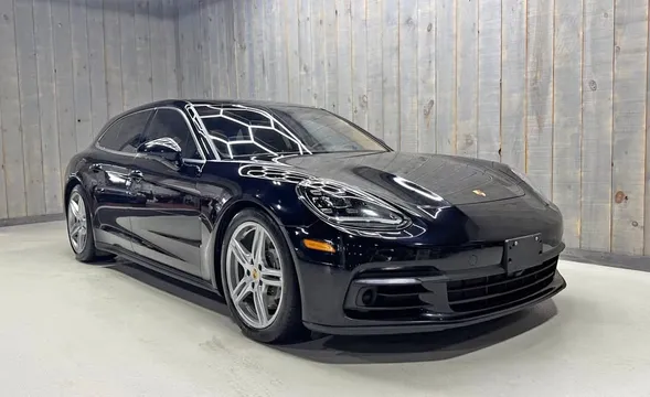 2020 Porsche Panamera 4 Sport Turismo Premium Plus