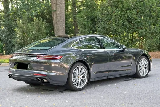 2020 Porsche Panamera 4S