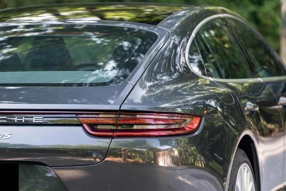 2020 Porsche 971 Panamera 4S - Image 2 of 11